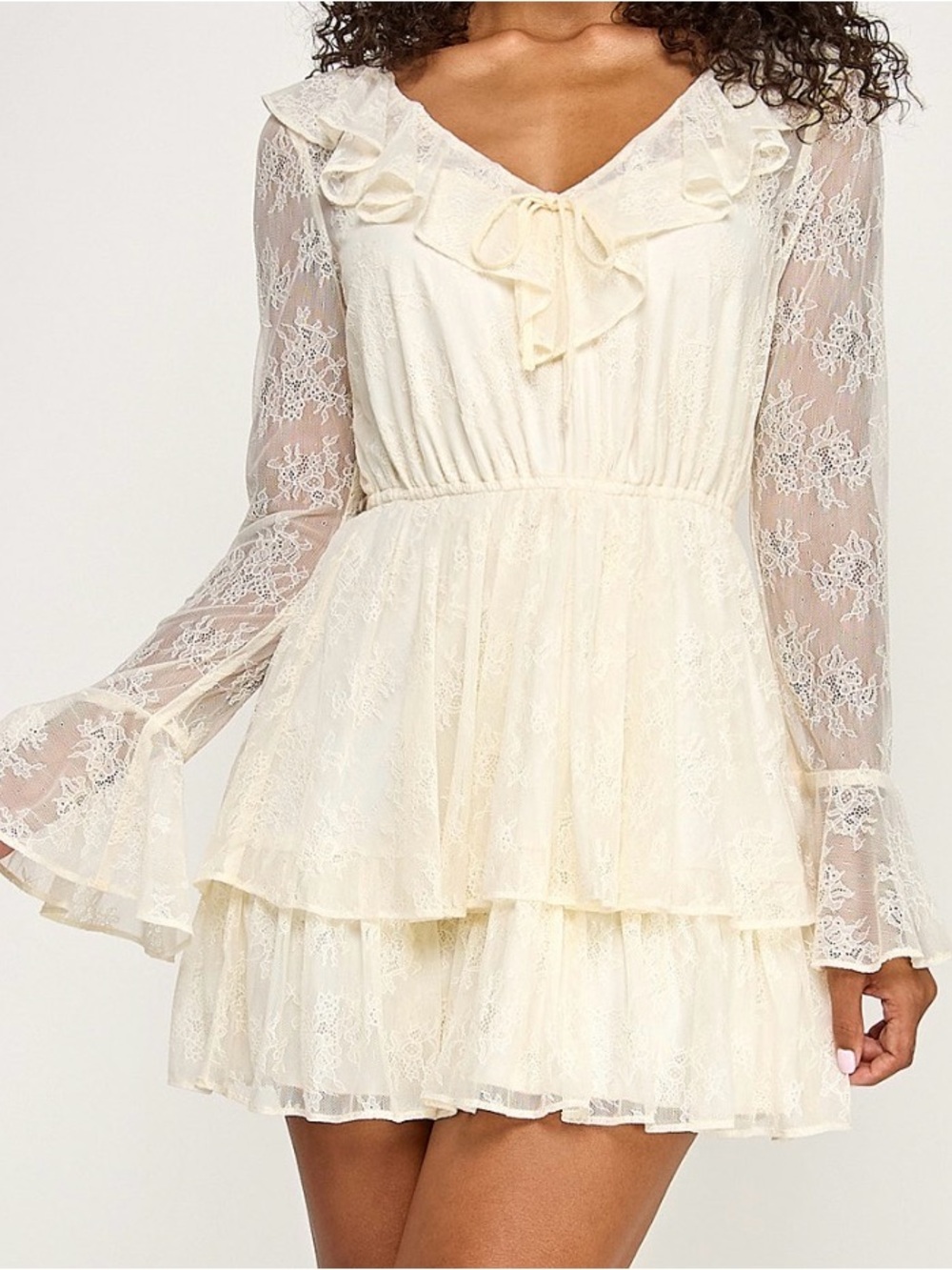 SENI & CADE Juniors Ivory Lace Tiered Ruffle Mini Dress